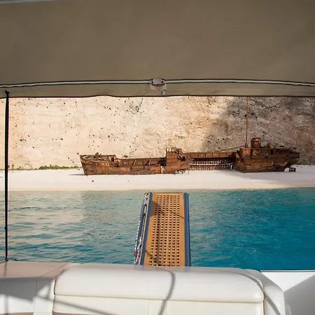 Unique Private Boat *
